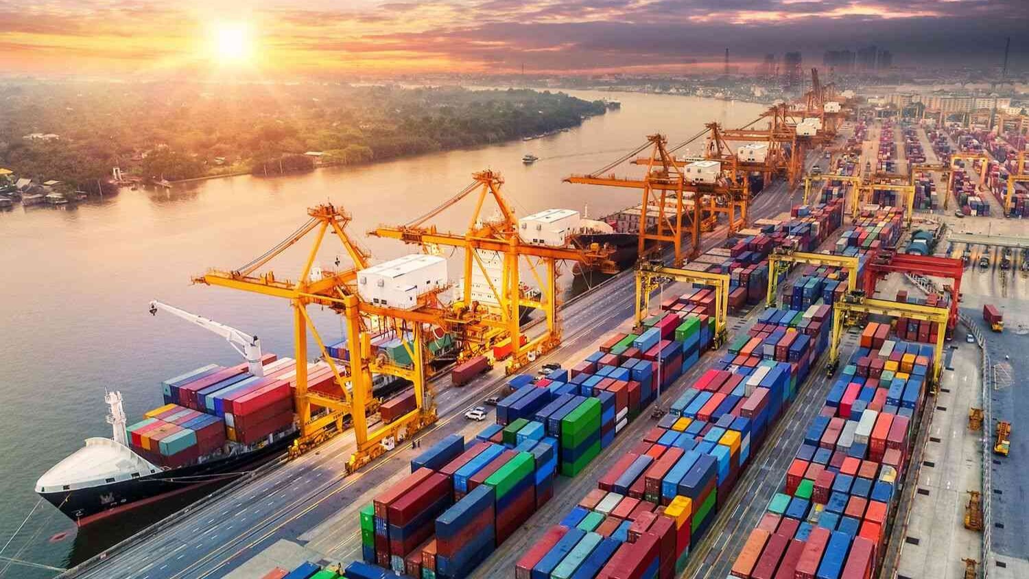 Threadify Blog US Impose 100 Tariff on China Apparel_02